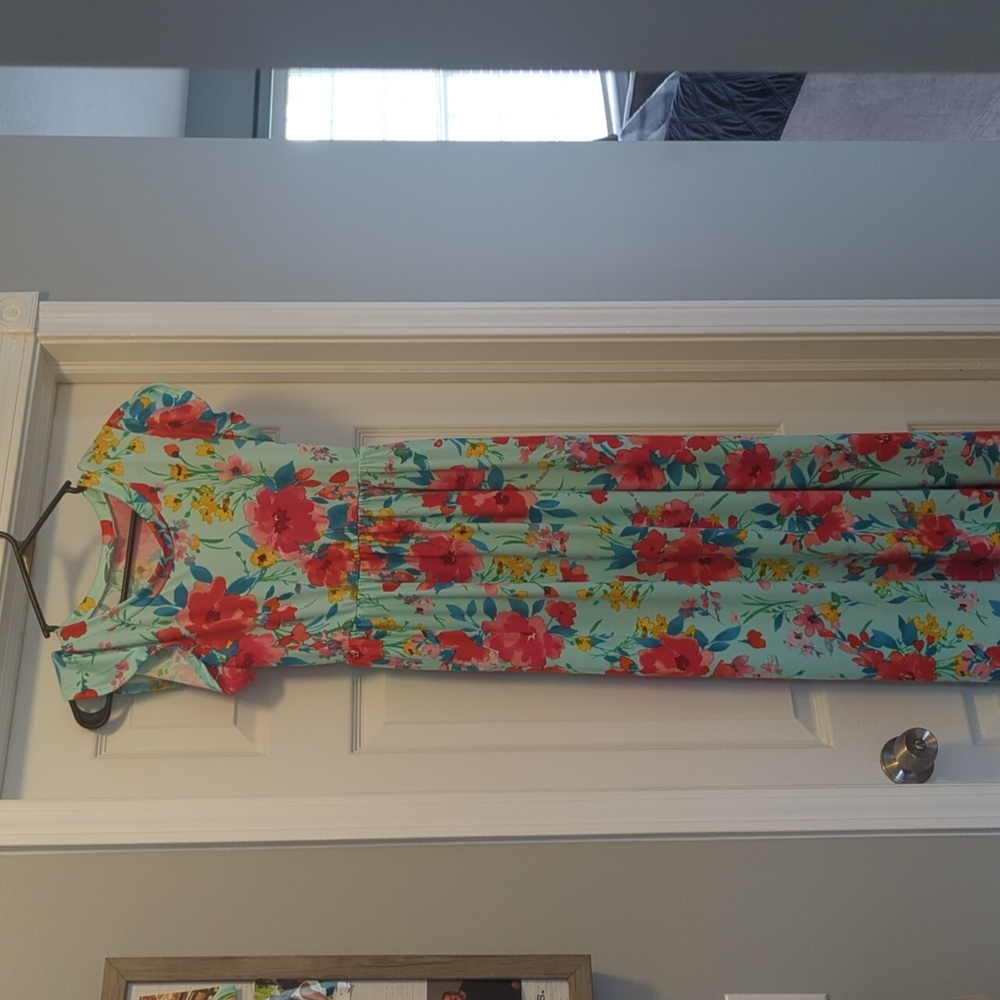 Haptics flutter sleeve dress small